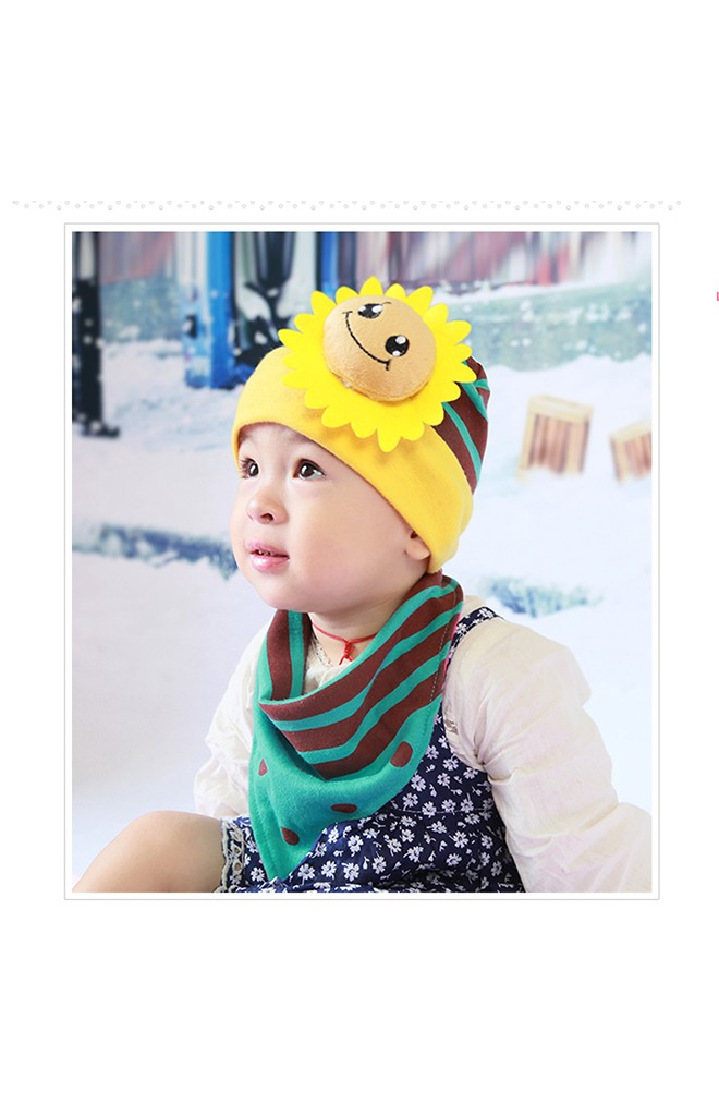 เซ็ตหมวกพร้อมผ้ากันเปื้อนแต่งดอกทานตะวัน