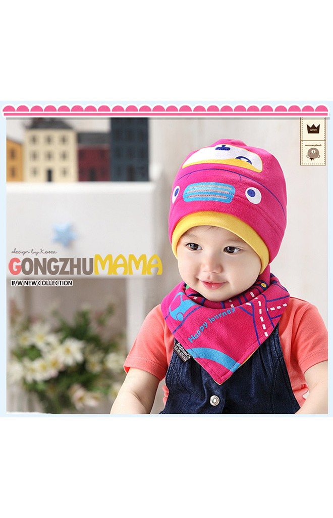 เซ็ตหมวกรูปรถและผ้ากันเปื้อน Baby car beanie จาก GZMM