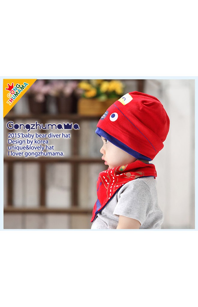 เซ็ตหมวกรูปรถและผ้ากันเปื้อน Baby car beanie จาก GZMM