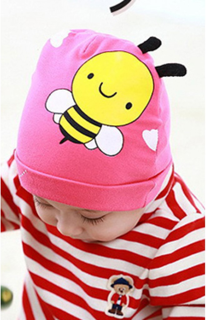 หมวกเด็กเล็กสีชมพูสกรีนรูปผึ้งแต่งหนวด จาก Lemonkid