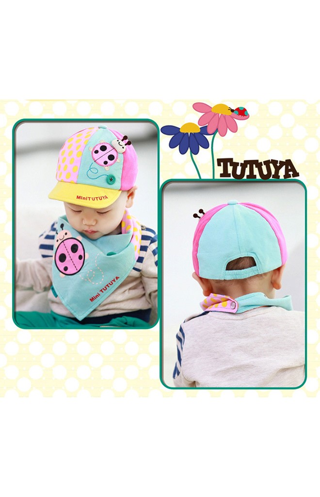เซ็ตหมวกแก๊ปพร้อมผ้ากันเปื้อนลายเต่าทอง จาก TUTUYA