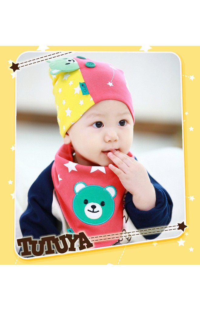 เซ็ตหมวกพร้อมผ้ากันเปื้อนรูปหมี ดีไซน์น่ารักจาก TUTUYA