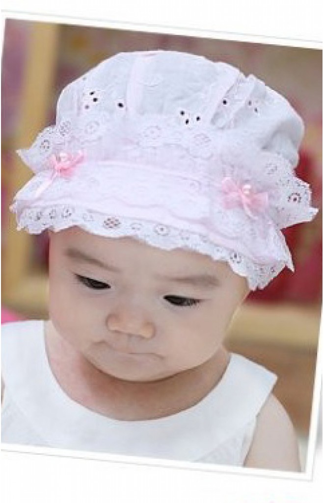 หมวกเด็กหญิงผ้าฝ้ายลายฉลุ แต่งลูกไม้ด้านหน้า หมวกเด็กหญิงผ้าฝ้ายลายฉลุ แต่งลูกไม้ด้านหน้า