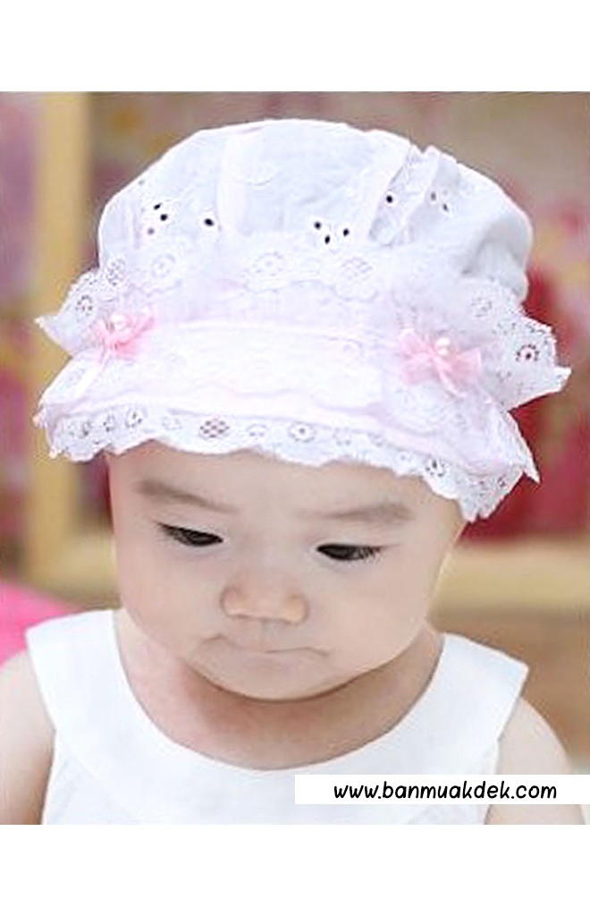 หมวกเด็กหญิงผ้าฝ้ายลายฉลุ แต่งลูกไม้ด้านหน้า
