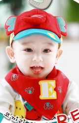 เซ็ตหมวกพร้อมผ้ากันเปื้อนรูปช้าง TUTUYA