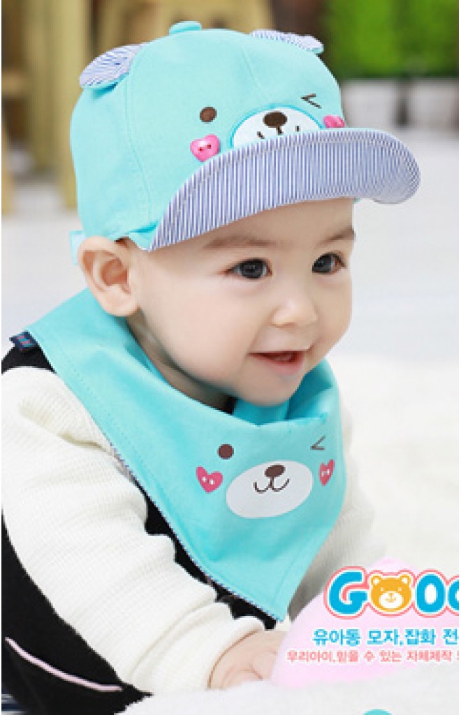 เซ็ตหมวกแก๊ปหมีมาพร้อมผ้ากันเปื้อนลายเข้าชุดกัน Goodkid เซ็ตหมวกแก๊ปหมีมาพร้อมผ้ากันเปื้อนลายเข้าชุดกัน Goodkid