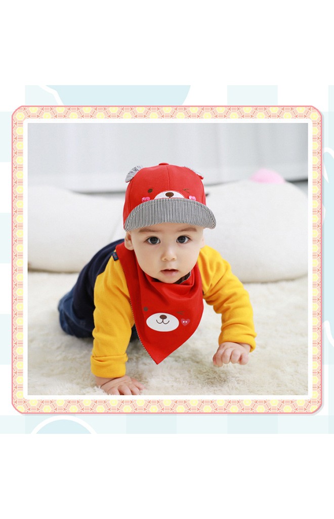 เซ็ตหมวกแก๊ปหมีมาพร้อมผ้ากันเปื้อนลายเข้าชุดกัน Goodkid