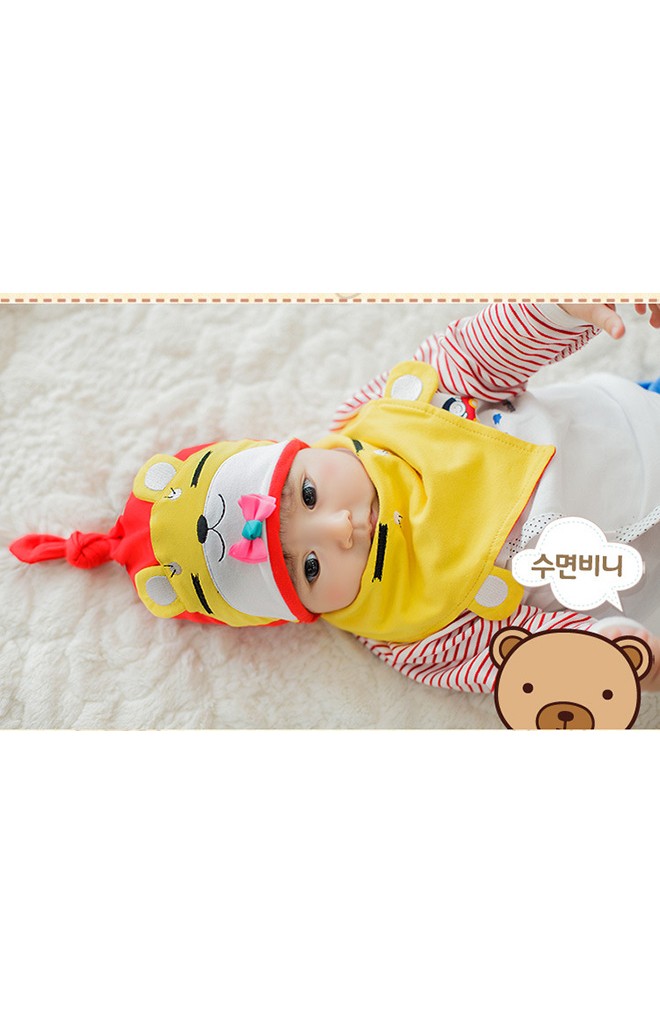 หมวกเด็กหน้าหมีหลับแต่งโบว์น่ารักมาพร้อมผ้ากันเปื้อนลายเข้าชุดกัน Lemonkid