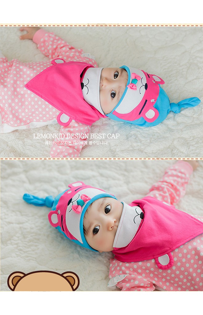 หมวกเด็กหน้าหมีหลับแต่งโบว์น่ารักมาพร้อมผ้ากันเปื้อนลายเข้าชุดกัน Lemonkid