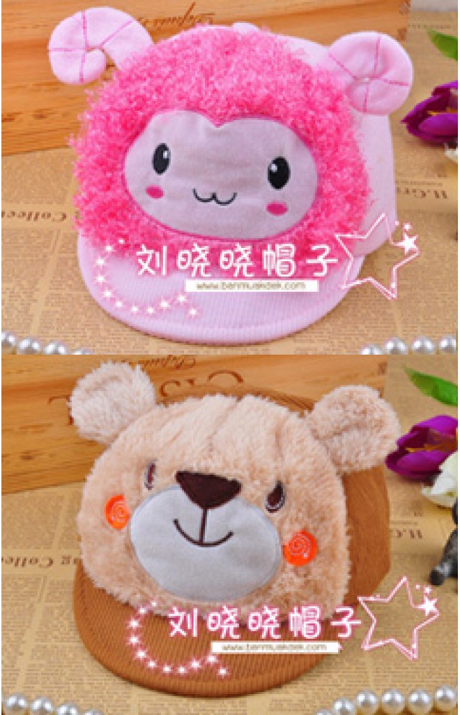 หมวกแก๊ปผ้าลูกฟูกแต่งหน้ารูปหมีและแกะ หมวกแก๊ปผ้าลูกฟูกแต่งหน้ารูปหมีและแกะ
