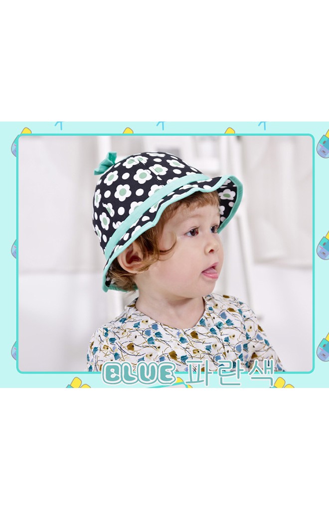 หมวกเด็กหญิงสีดำตัดด้วยลายดอกสีสันสดใส Goodkid