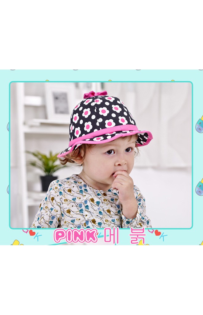 หมวกเด็กหญิงสีดำตัดด้วยลายดอกสีสันสดใส Goodkid