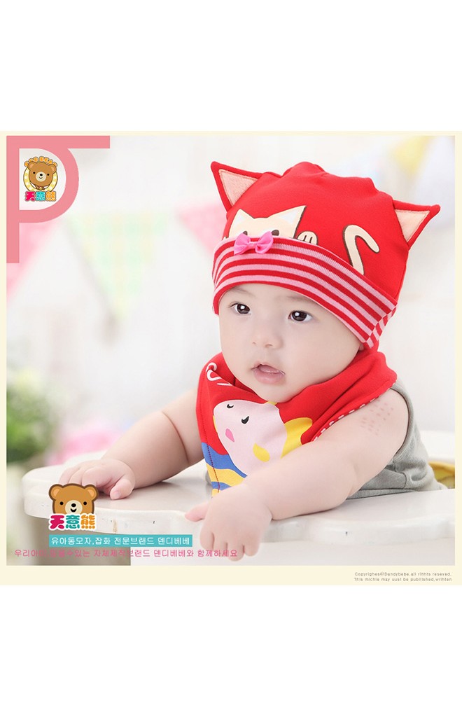 เซ็ตหมวกเด็กเล็กสกรีนรูปแมว มาพร้อมผ้ากันเปื้อน DANDYBEBE