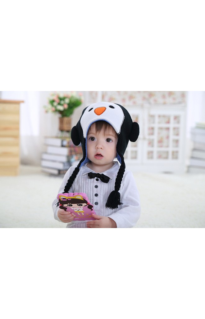 หมวกเพนกวิน แต่งสายเปียห้อยน่ารักๆ