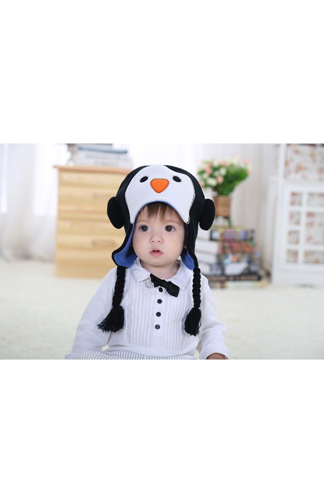 หมวกเพนกวิน แต่งสายเปียห้อยน่ารักๆ