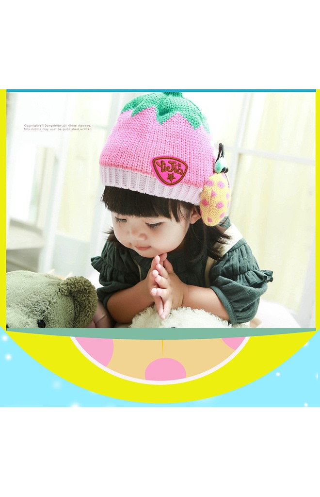 หมวกไหมพรมเด็กด้านข้างแต่งรูปแมลงเต่าทอง