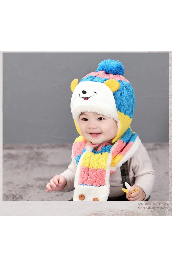 เซ็ตหมวกไหมพรมเด็กพร้อมผ้าพันคอรูปหมียิ้ม MOFABABI
