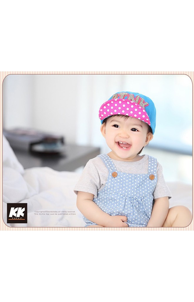 หมวกแก๊ปเด็ก แต่งอักษร PINK ปีกหมวกลายจุด