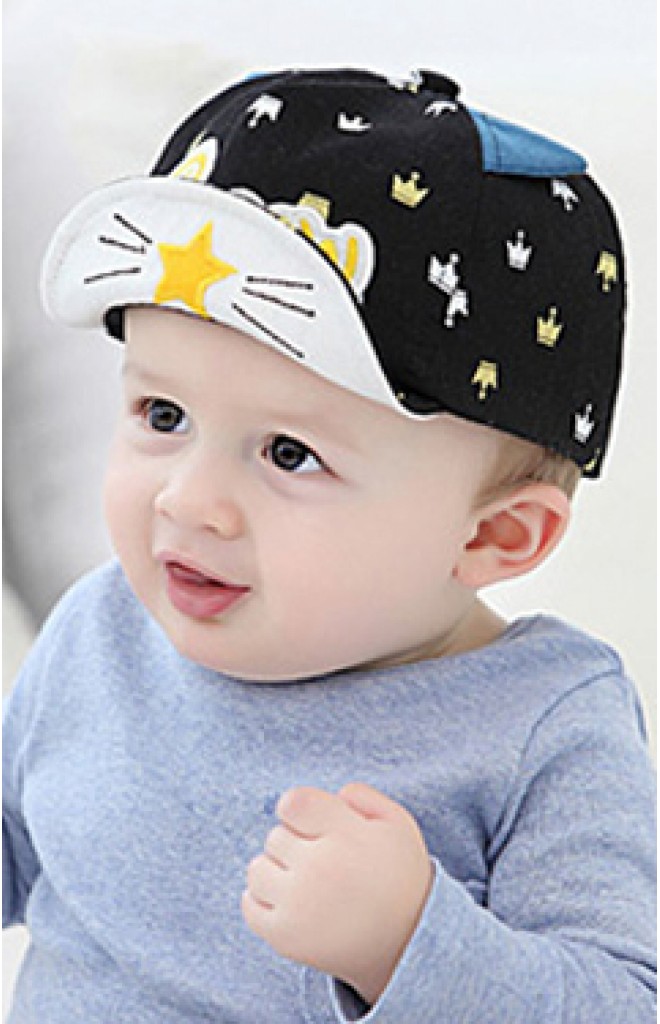 หมวกแก๊ปลายมงกุฎ แต่งหูและหน้าแมว ปักอักษร Crown จาก GZMM หมวกแก๊ปลายมงกุฎ แต่งหูและหน้าแมว ปักอักษร Crown จาก GZMM