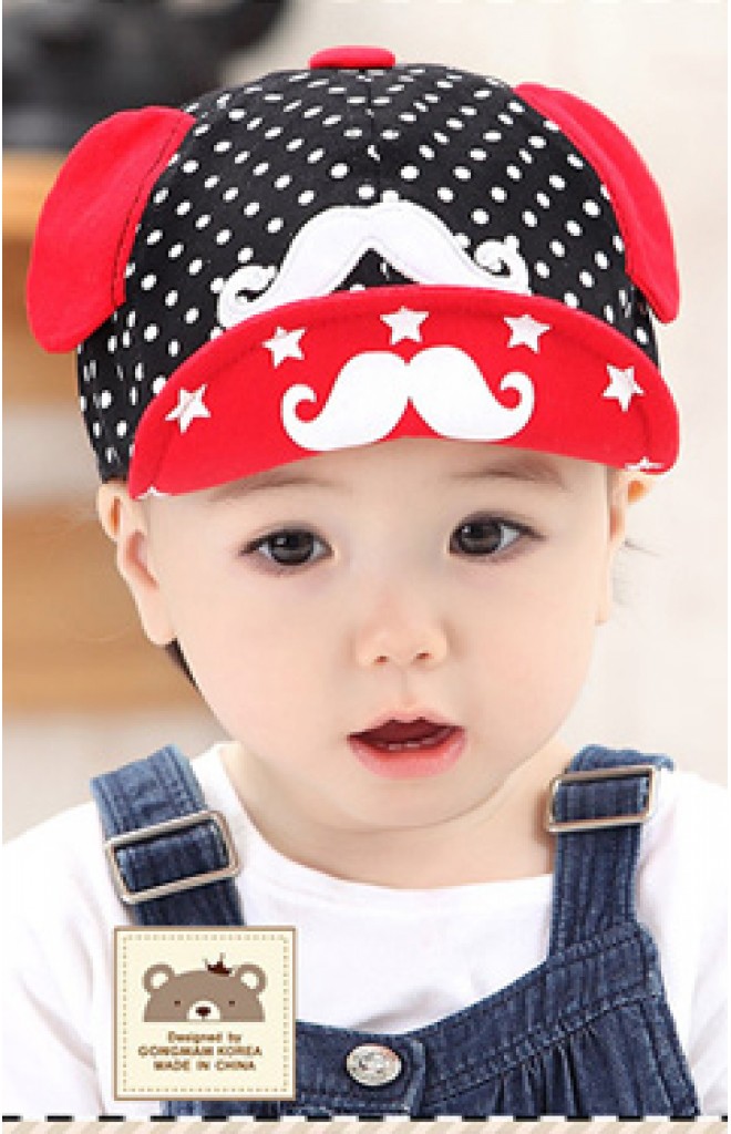 หมวกแก๊ปเด็กลายจุด แต่งรูปหนวด หมวกแก๊ปเด็กลายจุด แต่งรูปหนวด