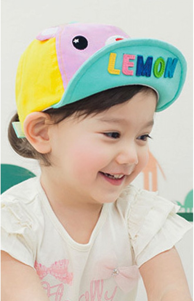 หมวกแก๊ปเด็กหน้าหมี ใต้ปีกหมวกแต่งอักษร LEMON จาก Lemonkid