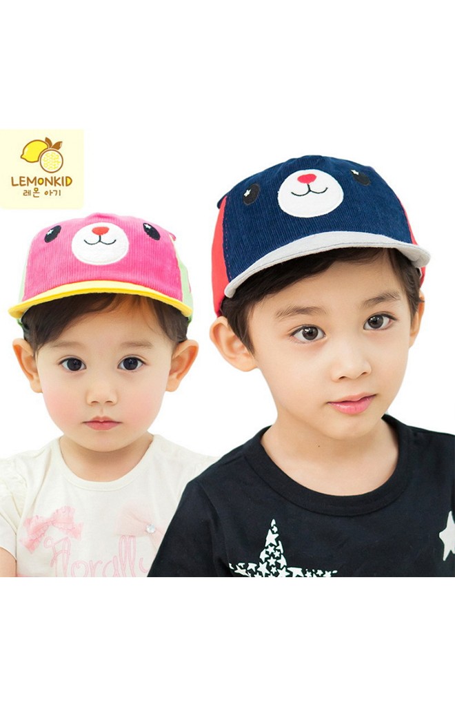 หมวกแก๊ปเด็กหน้าหมี ใต้ปีกหมวกแต่งอักษร LEMON จาก Lemonkid