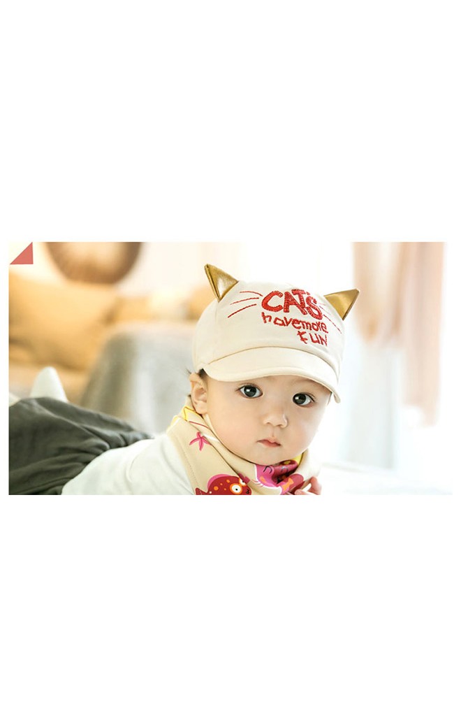 หมวกแก๊ปเด็ก ปักอักษร CATS แต่งหูน่ารัก จาก GZMM