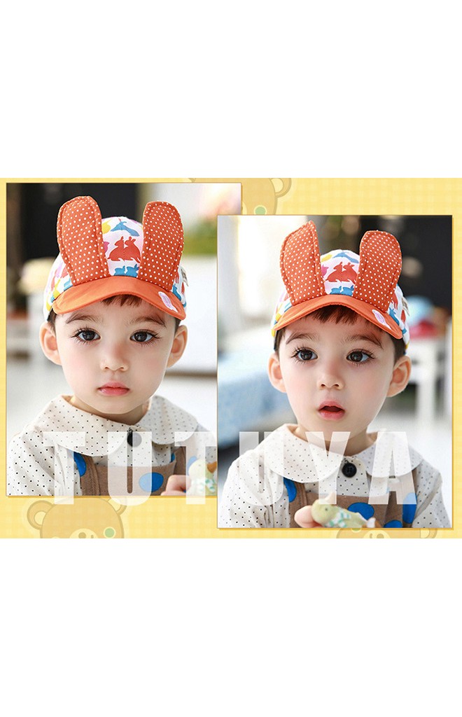 หมวกแก๊ปลายกระต่ายแต่งหูกระต่ายยาว จาก TUTUYA