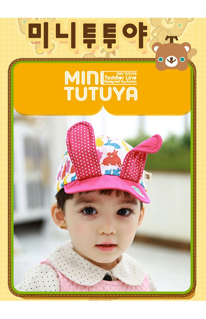 หมวกแก๊ปลายกระต่ายแต่งหูกระต่ายยาว จาก TUTUYA