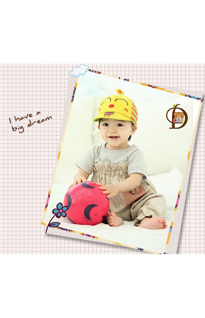 หมวกแก๊ปรูปการ์ตูนหน้ายิ้ม ด้านบนแต่งรูปดอกไม้