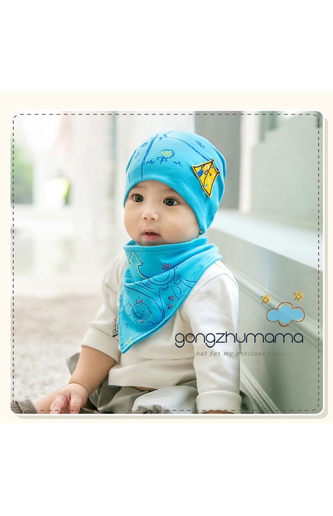 หมวกเด็กผ้ายืดแต่งรูปเต้นท์มาพร้อมผ้ากันเปื้อนลายแคมป์ปิ้ง GZMM