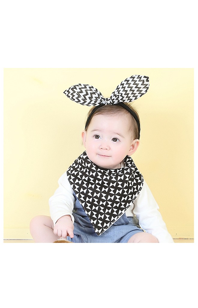 ผ้ากันเปื้อนกันน้ำลายเด็กแบบสามเหลี่ยมลายหนวด
