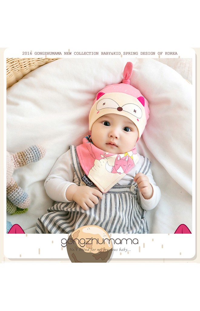 เซ็ตหมวกเด็กเล็กลายหน้าจิ้งจอกมาพร้อมผ้ากันเปื้อนสามเหลี่ยม จาก GZMM