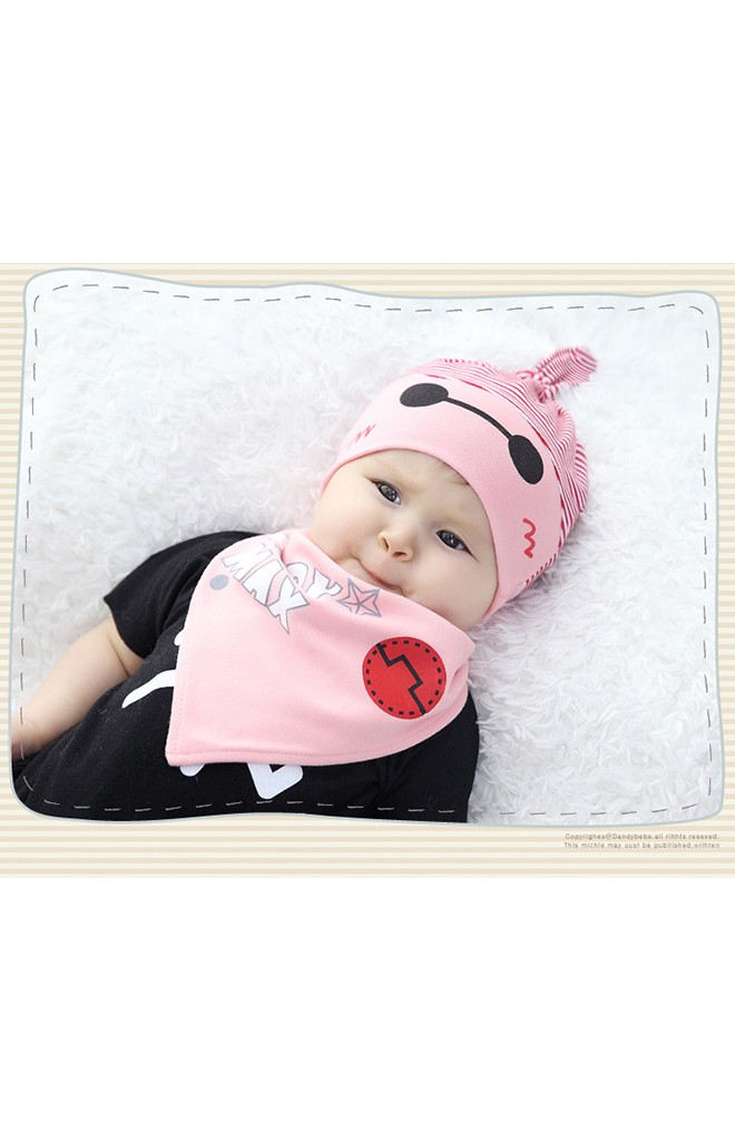 เซ็ตหมวกเด็กเล็กพร้อมผ้ากันเปื้อนลาย BABY MAX จาก dandy bebe