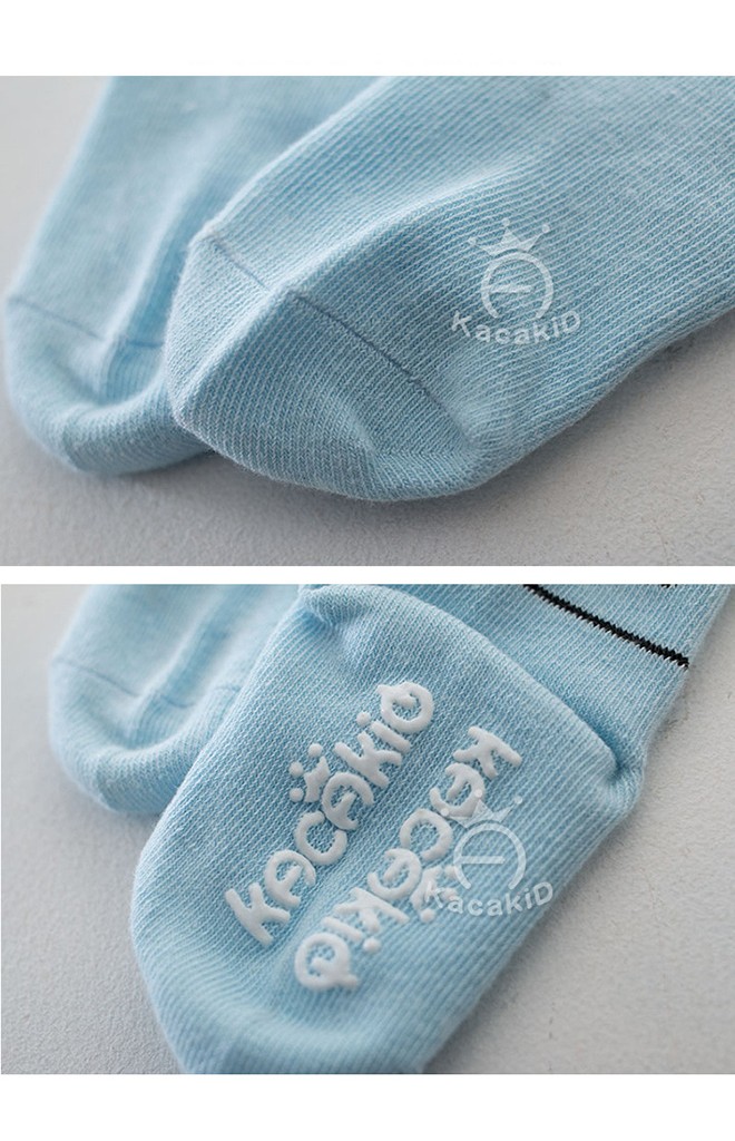 ถุงเท้าเด็กหน้าแมวตาโต แบบมีกันลื่น จาก kacakid