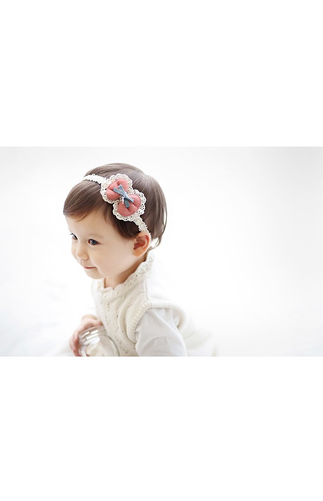 สายคาดผมโบว์น่ารักๆ สายลูกไม้สีครีม