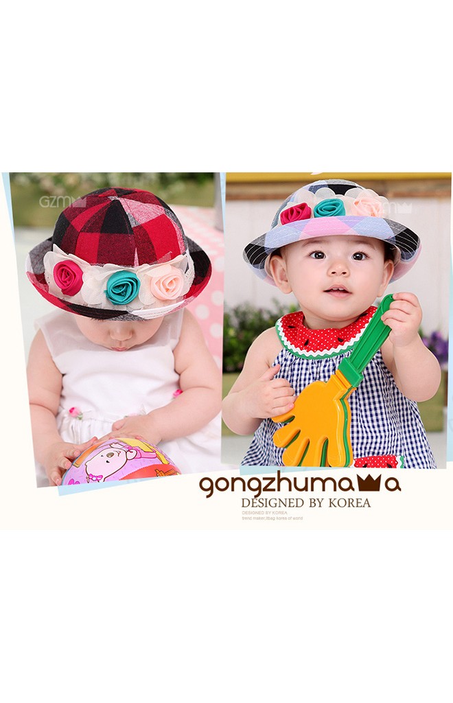 หมวกลายสก๊อตแต่งดอกไม้เรียง 3 ดอก จาก GZMM