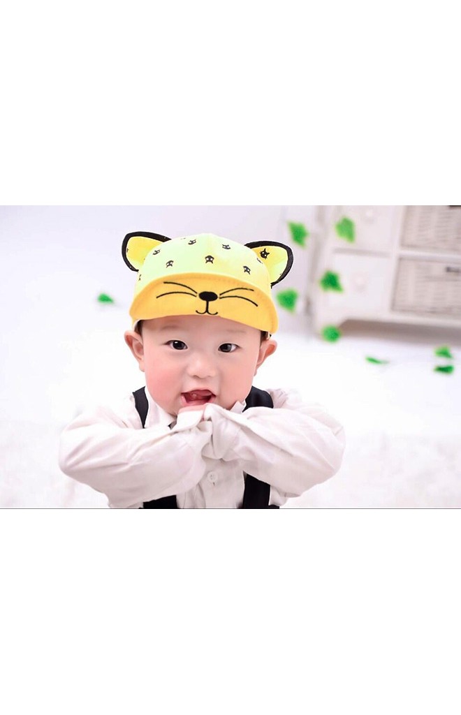 หมวกแก๊ปลายแมวแต่งหู ปีกหมวกปักหน้าแมว