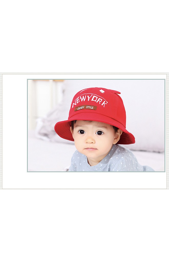 หมวกเด็กปีกรอบปัก NEW YORK แต่งหูน่ารัก