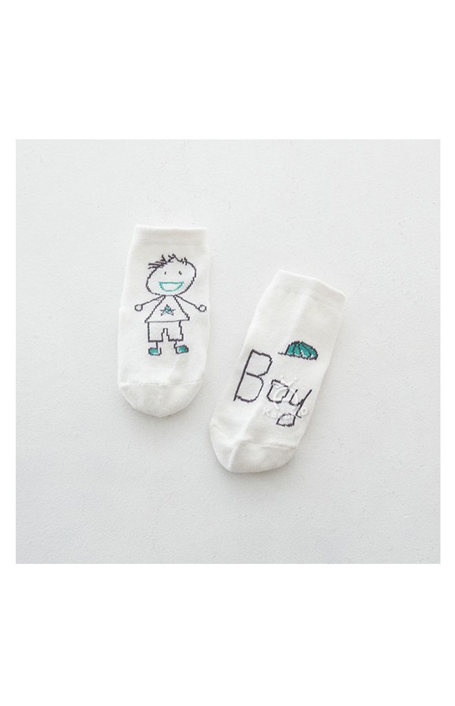 ถุงเท้าเด็กสีขาวลาย Girl และ Boy
