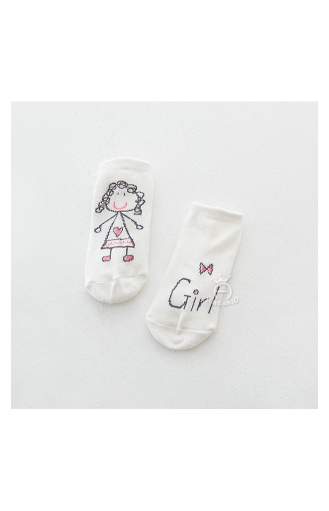 ถุงเท้าเด็กสีขาวลาย Girl และ Boy