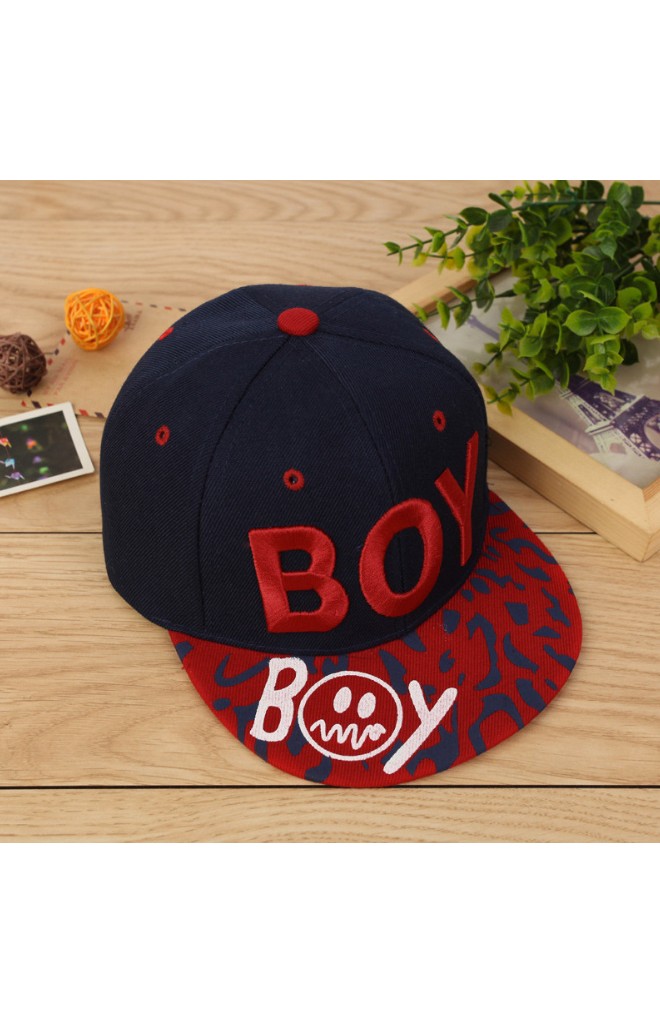 หมวกฮิปฮอปปักอักษร BOY ปีกหมวกลายสวย