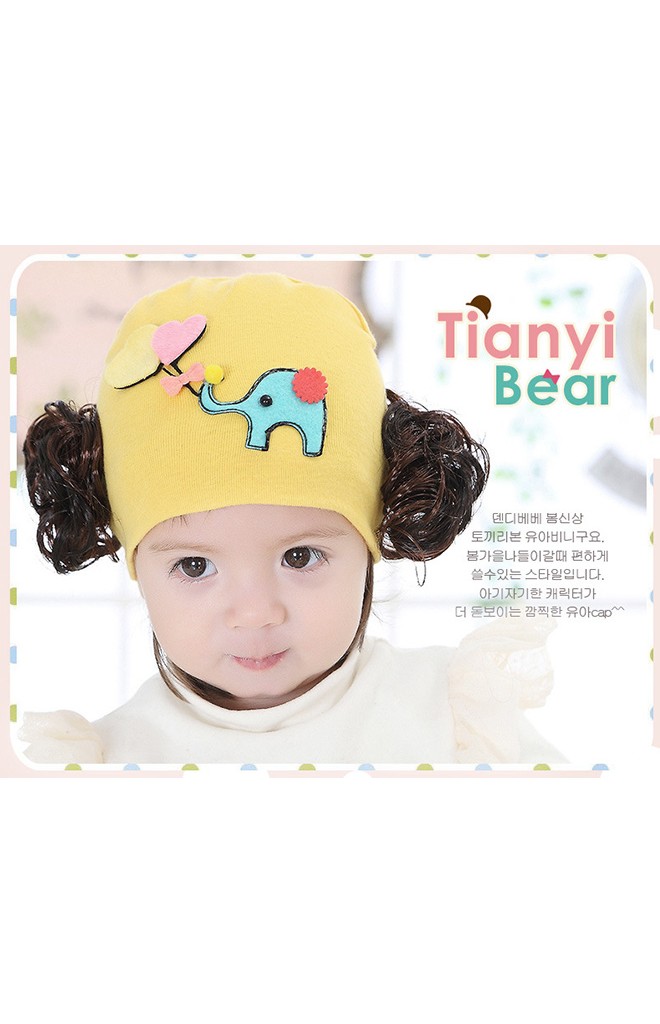 หมวกปอยผมเด็กหญิงแต่งรูปช้างและลูกโป่งรูปหัวใจ