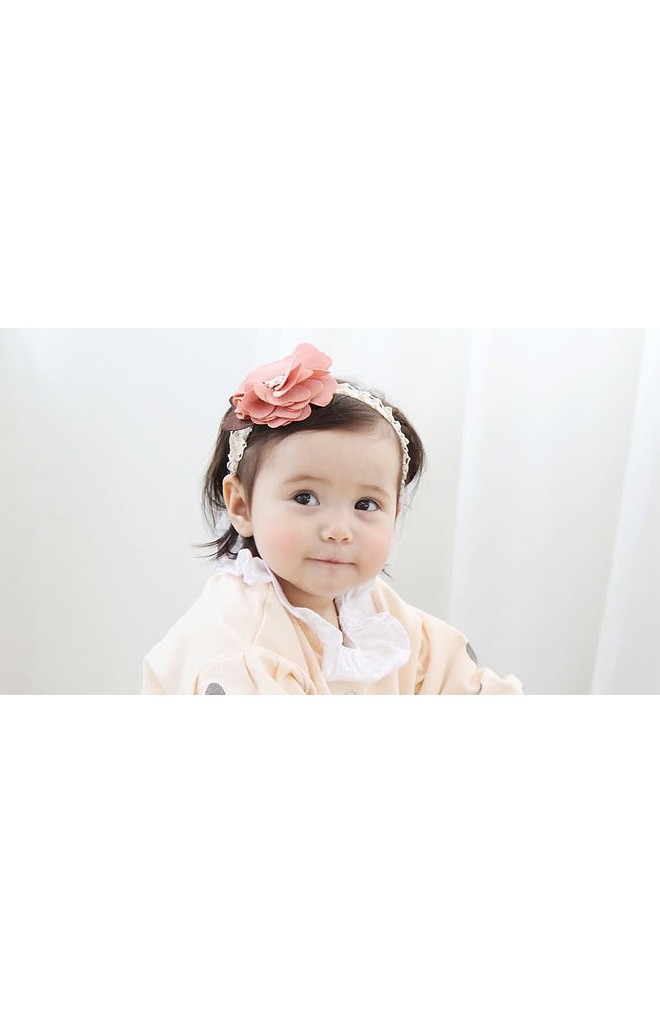 สายคาดผมดอกไม้กลีบซ้อนสวย สายคาดลูกไม้ครีม