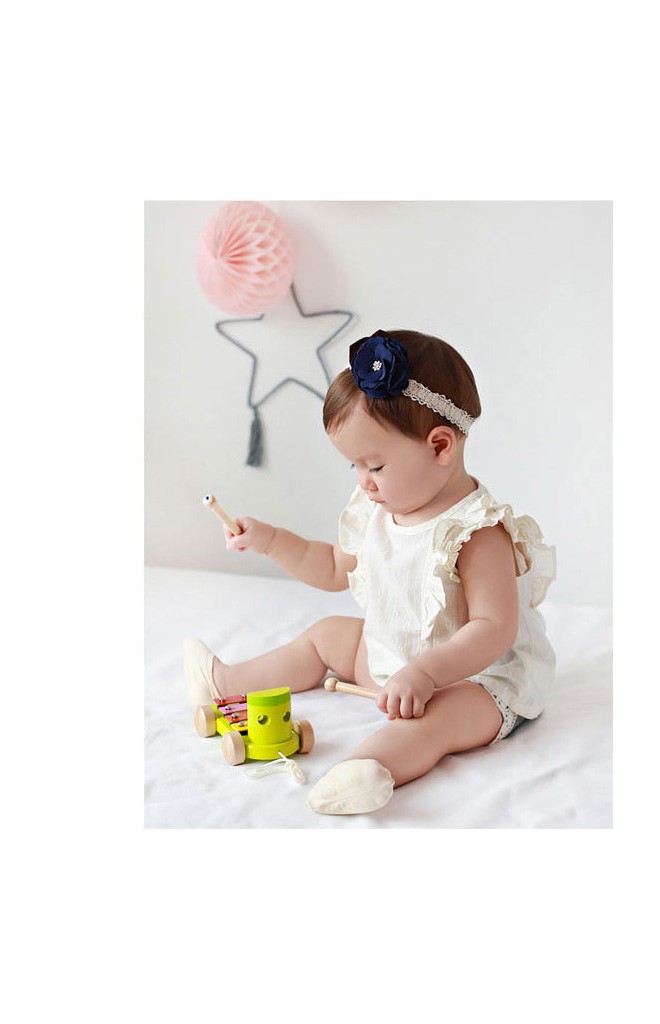 สายคาดผมดอกไม้กลีบซ้อนสวย สายคาดลูกไม้ครีม