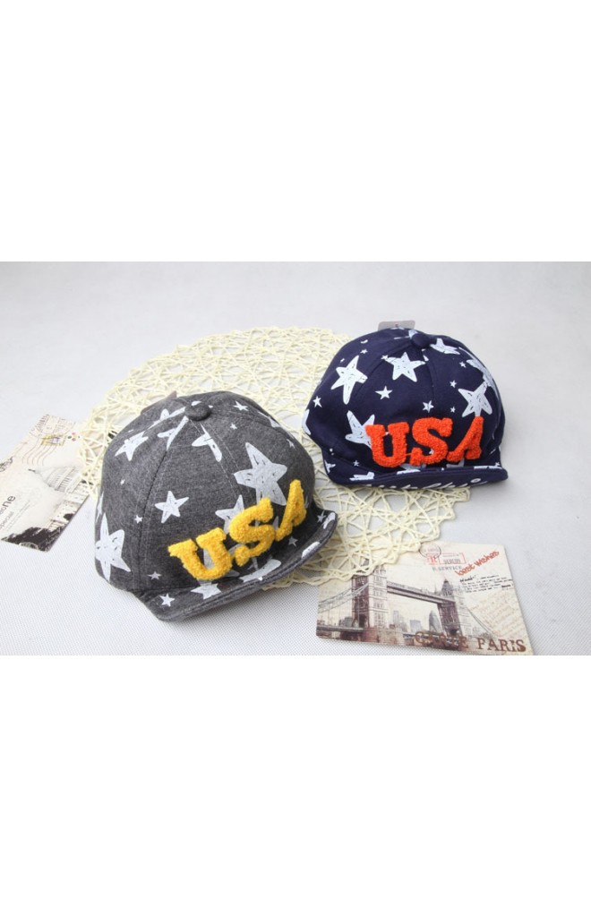 หมวกแก๊ปเด็กลายดาว แต่งอักษร USA แบบฟู