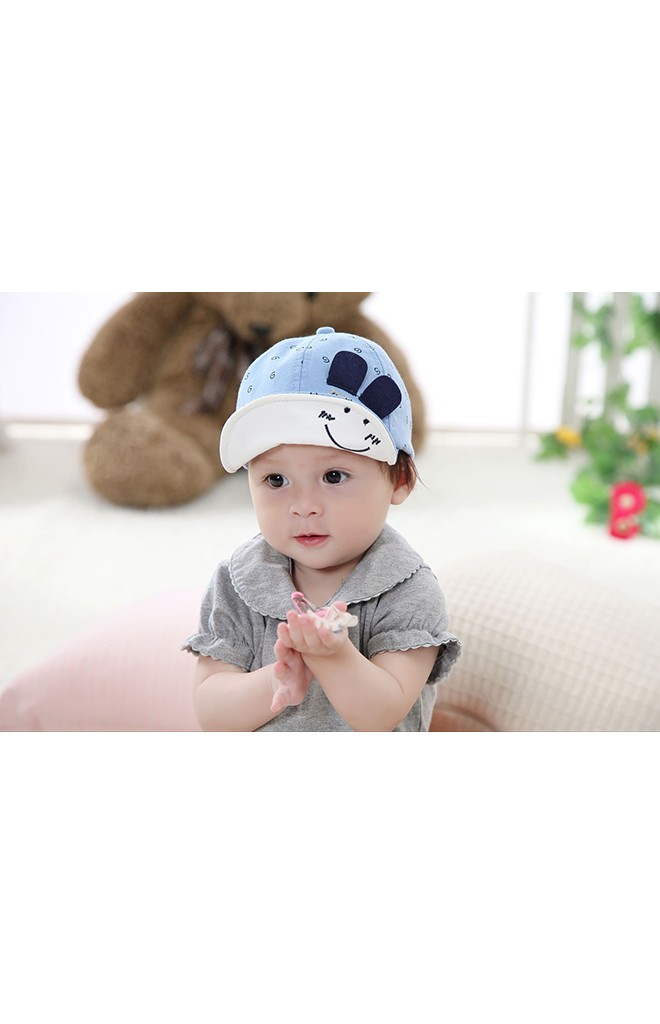 หมวกแก๊ปเด็กแต่งหูกระต่ายเล็ก ปีกหมวกพับขึ้นเป็นหน้ายิ้ม