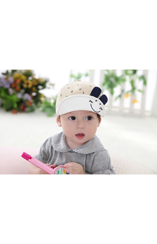 หมวกแก๊ปเด็กแต่งหูกระต่ายเล็ก ปีกหมวกพับขึ้นเป็นหน้ายิ้ม