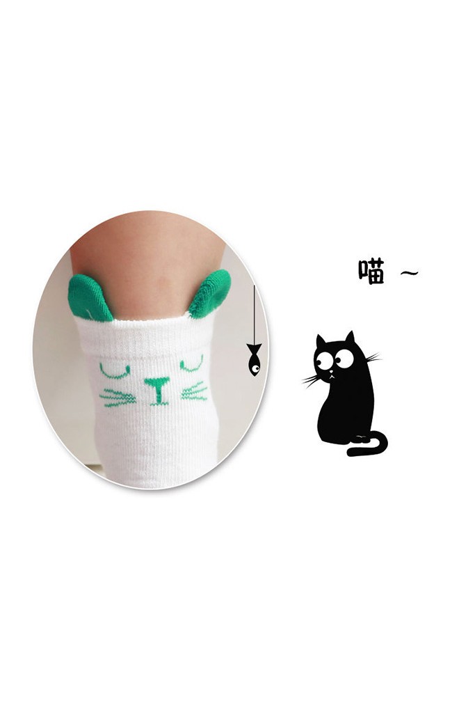 ถุงเท้าเด็กหน้าแมวแบบสั้น มีกันลื่น ยี่ห้อ kacakid
