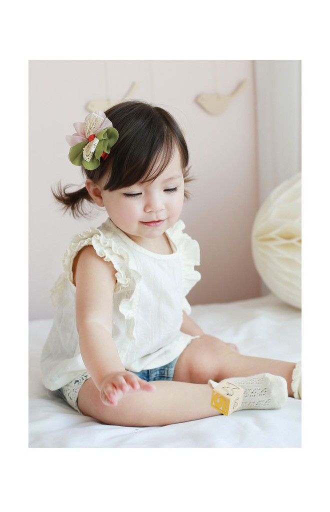 กิ๊บเด็กหญิงผ้าชีฟองเขียวและชมพูอ่อนแต่งโบว์ลูกไม้ครีม